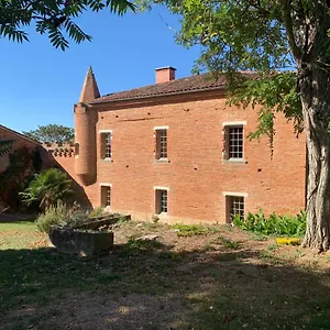  Bed & Breakfast Manoir Du Bouyssou France
