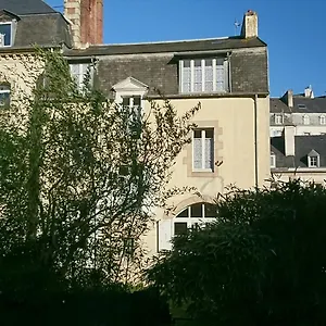  Bed & Breakfast La Maison Serrurier - D'hotes France